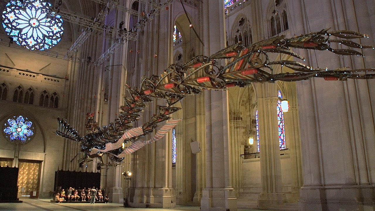 <br class="blank" /><b>XU BING</b>