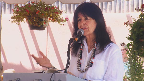 Joy Harjo colores