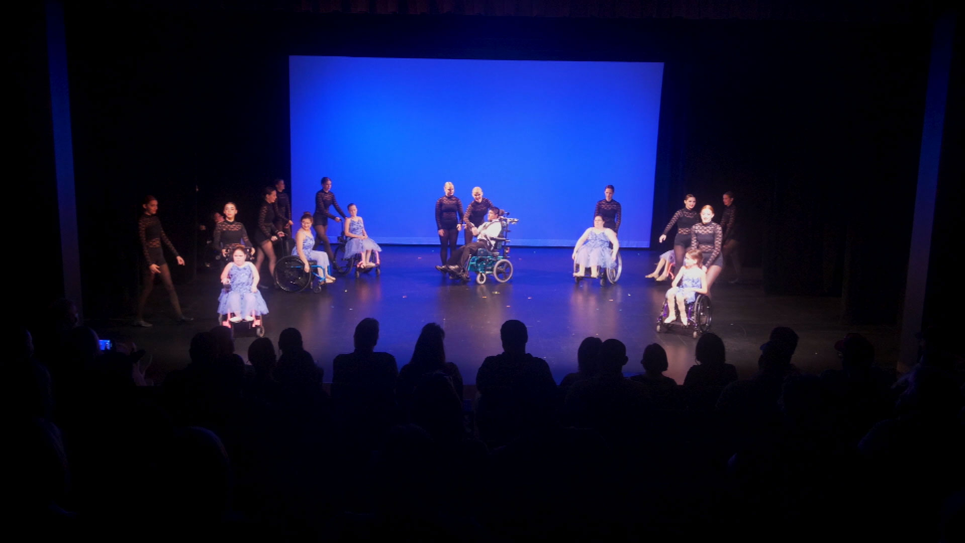 Andrew Montoya And The Spanish Market Colores