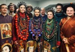 Kurbasy wearing their traditional costumes.