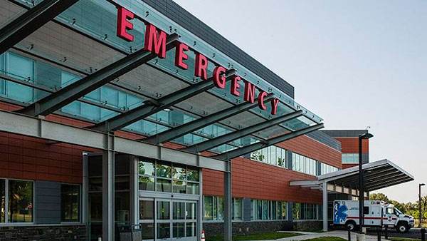 An emergency room's front signage.