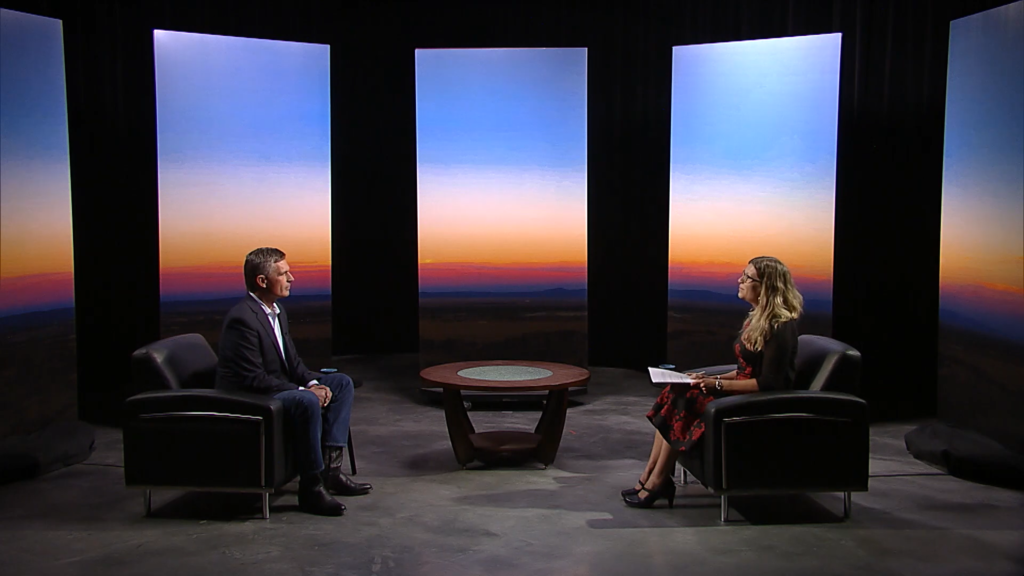 Senator Martin Heinrich sits with Laura Paskus for an interview.
